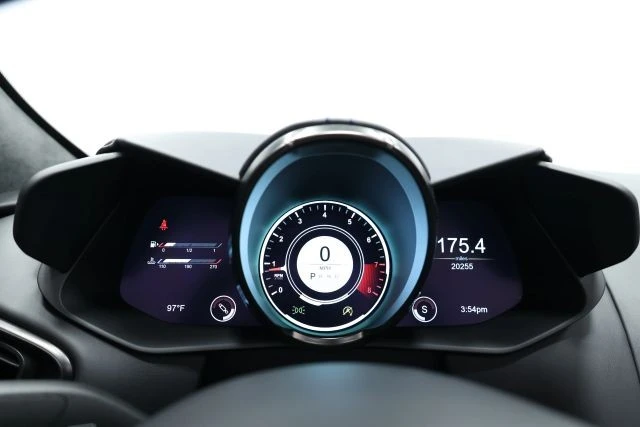 2023 Aston Martin V8 Vantage (2019+) - Image 28 of 31