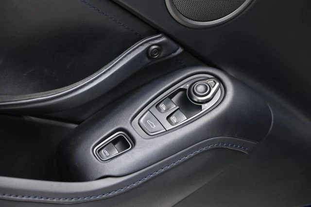 2023 Aston Martin V8 Vantage (2019+) - Image 14 of 31