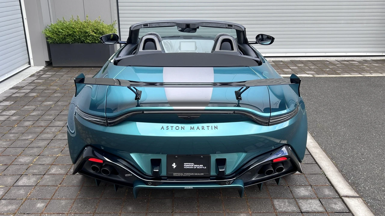 2023 Aston Martin V8 Vantage (2019+) - Image 13 of 31