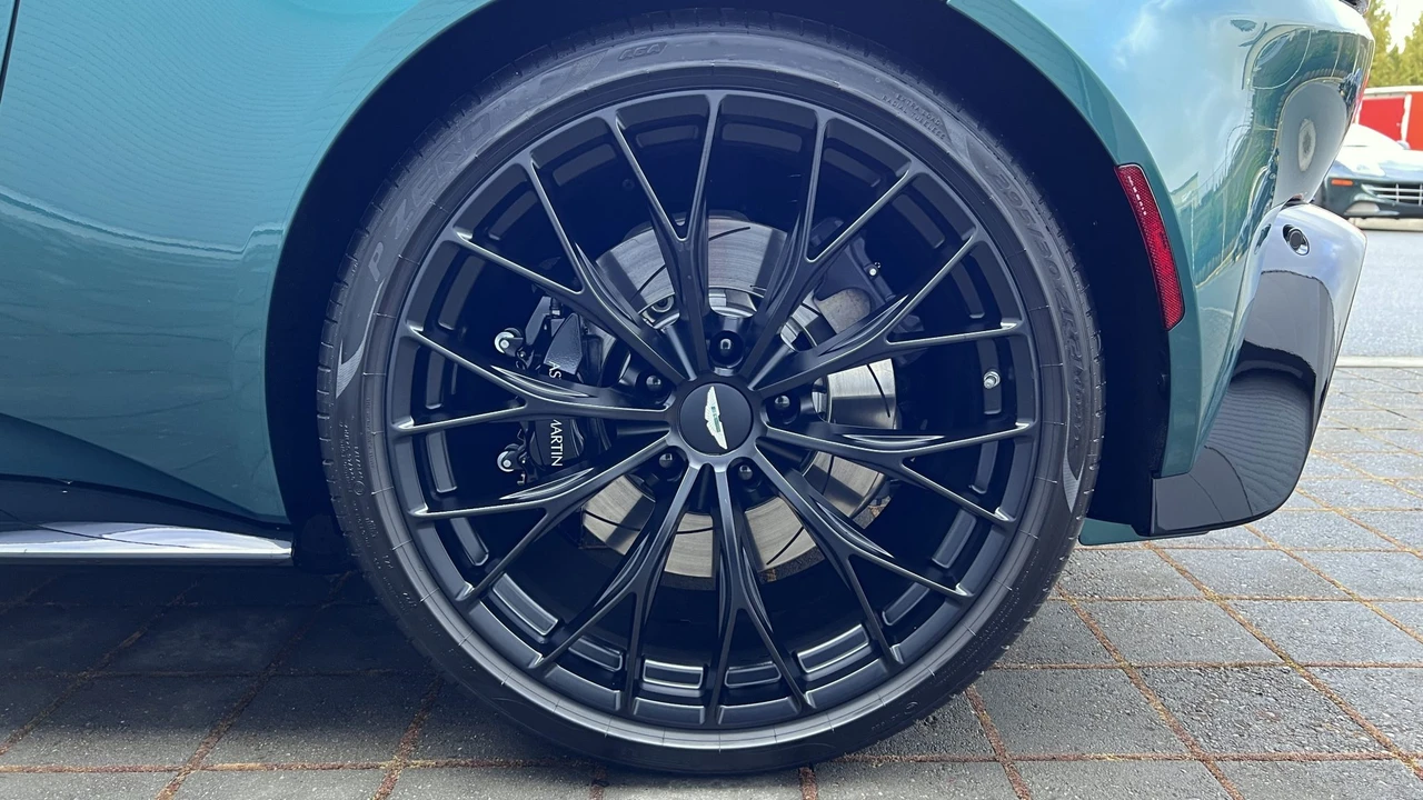 2023 Aston Martin V8 Vantage (2019+) - Image 31 of 31