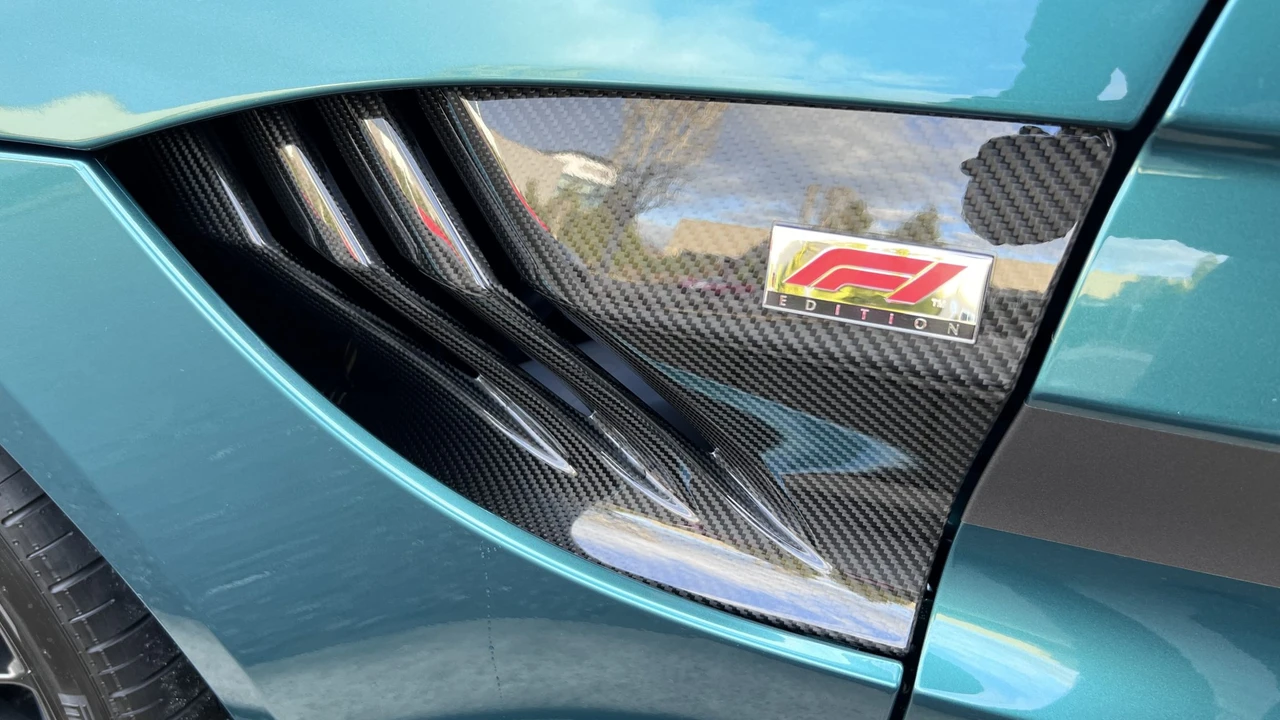 2023 Aston Martin V8 Vantage (2019+) - Image 23 of 31