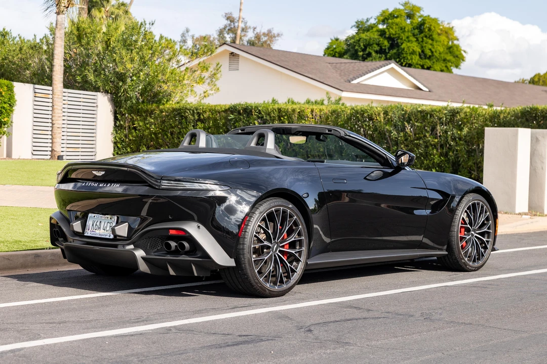 2023 Aston Martin V8 Vantage (2019+) - Image 8 of 31