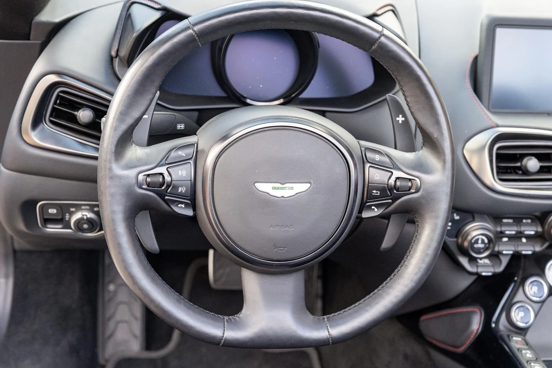2023 Aston Martin V8 Vantage (2019+) - Image 30 of 31