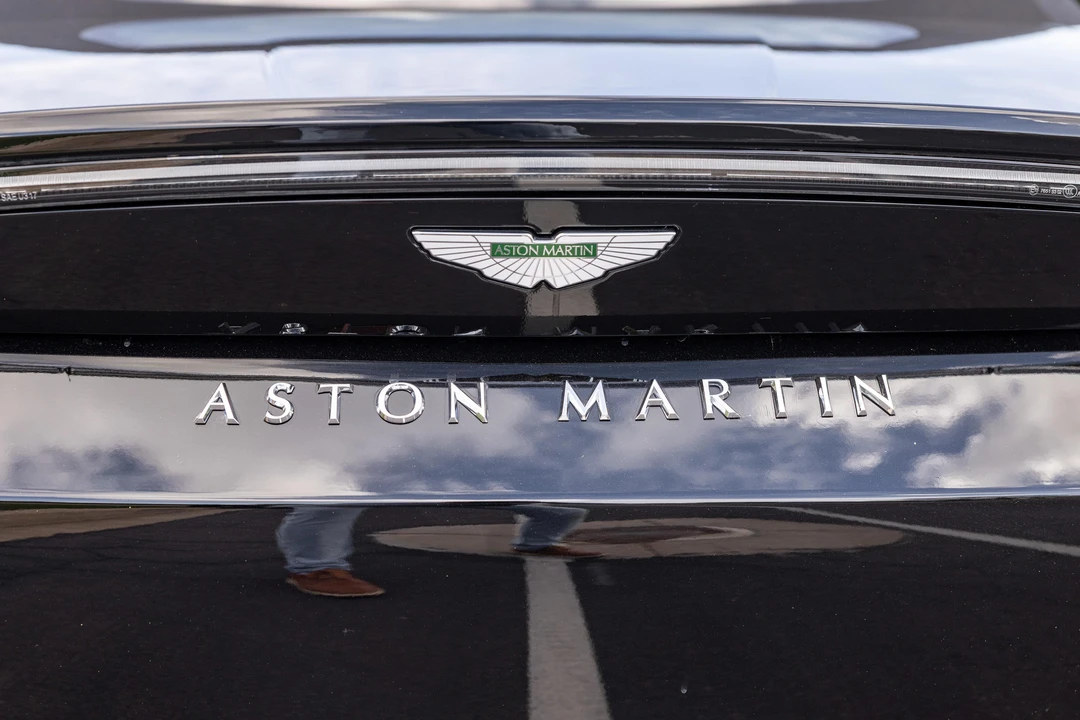 2023 Aston Martin V8 Vantage (2019+) - Image 17 of 31