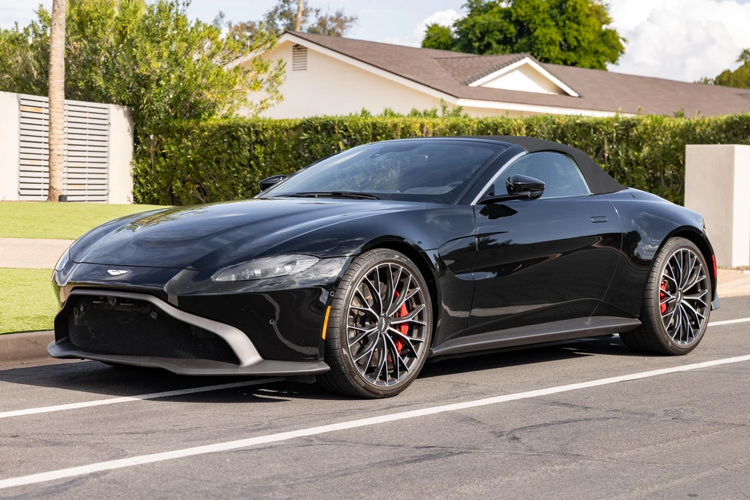 2023 Aston Martin V8 Vantage (2019+) - Image 11 of 31