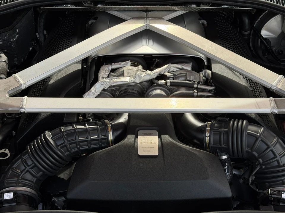 2023 Aston Martin V8 Vantage (2019+) - Image 24 of 31