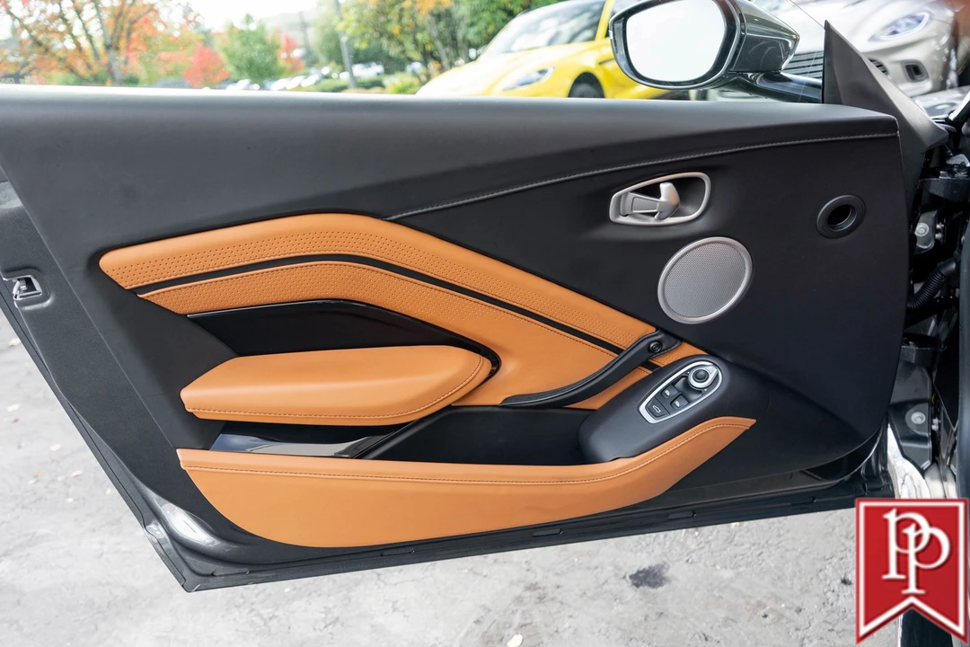 2023 Aston Martin V8 Vantage (2019+) - Image 13 of 21