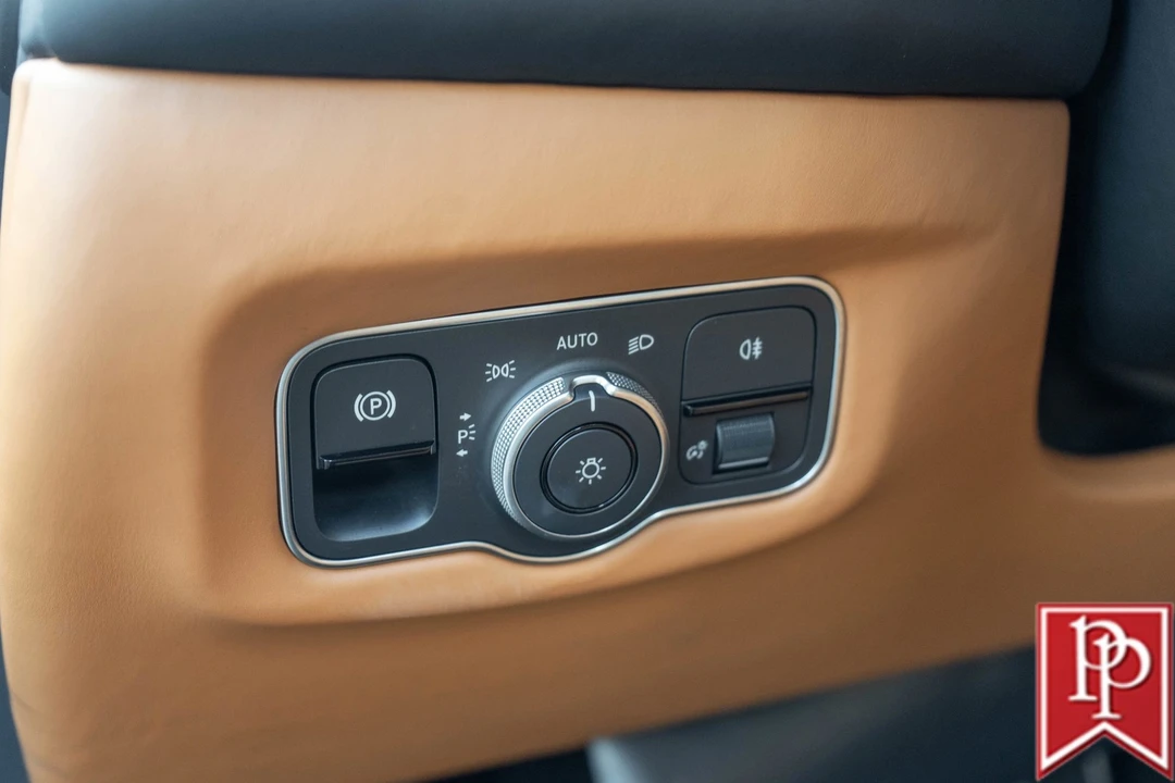 2023 Aston Martin V8 Vantage (2019+) - Image 15 of 21