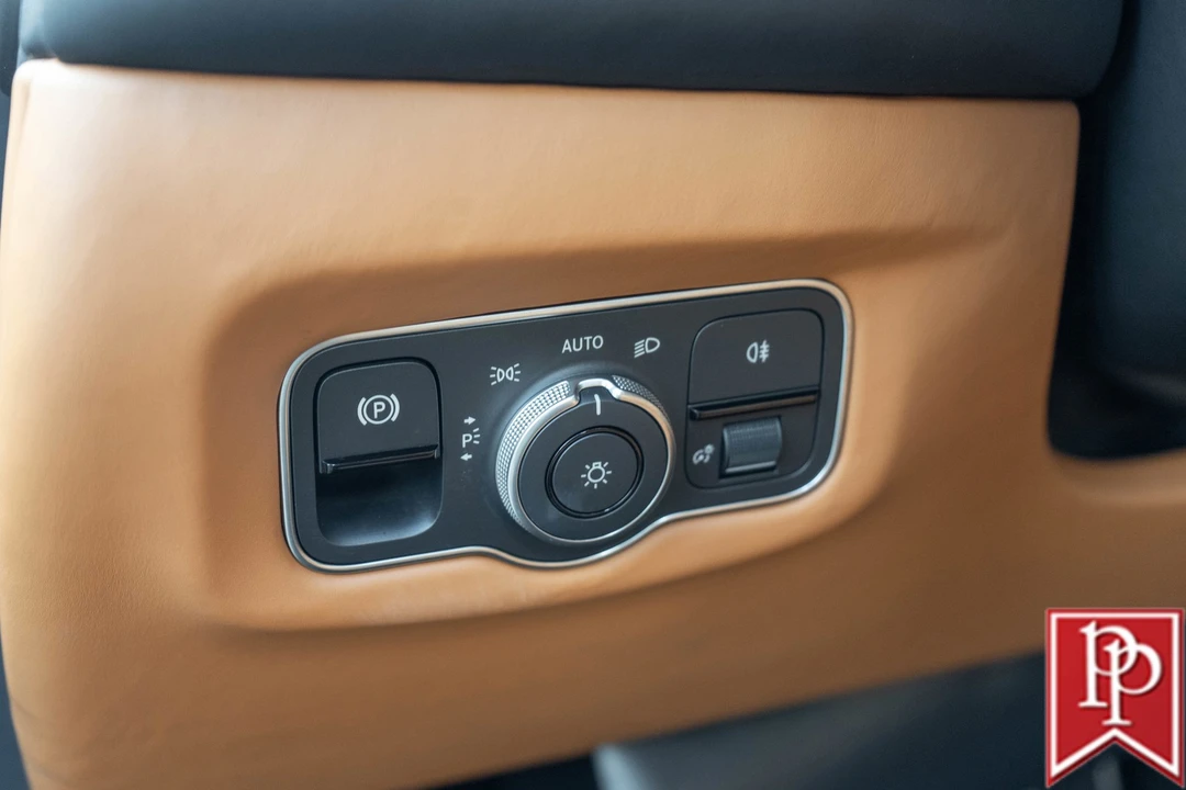 2023 Aston Martin V8 Vantage (2019+) - Image 15 of 21
