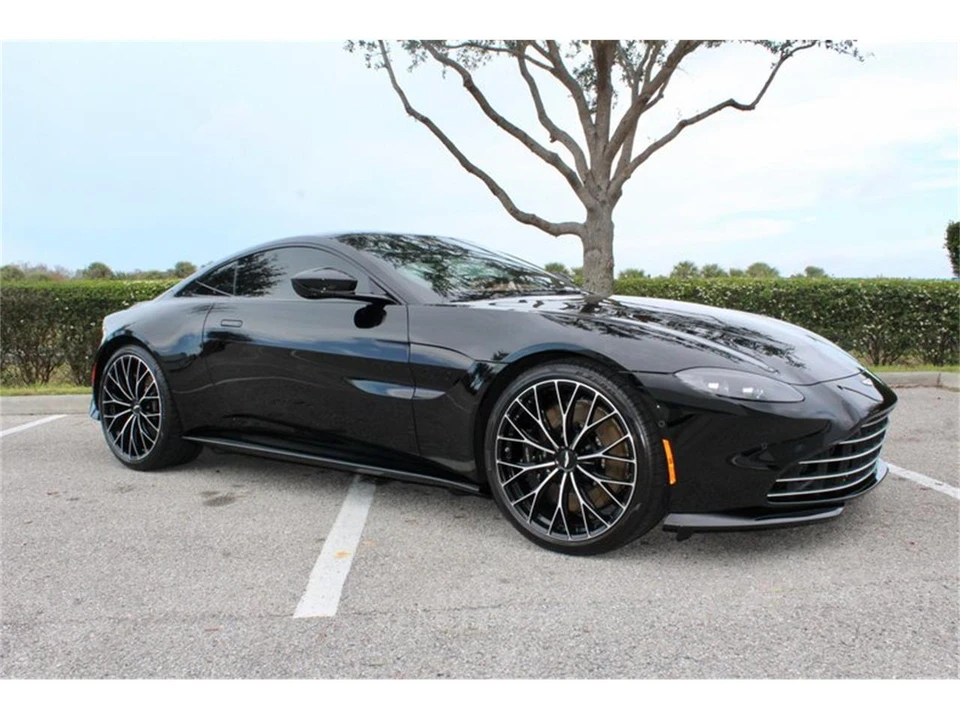 2023 Aston Martin V8 Vantage (2019+) - Image 4 of 31