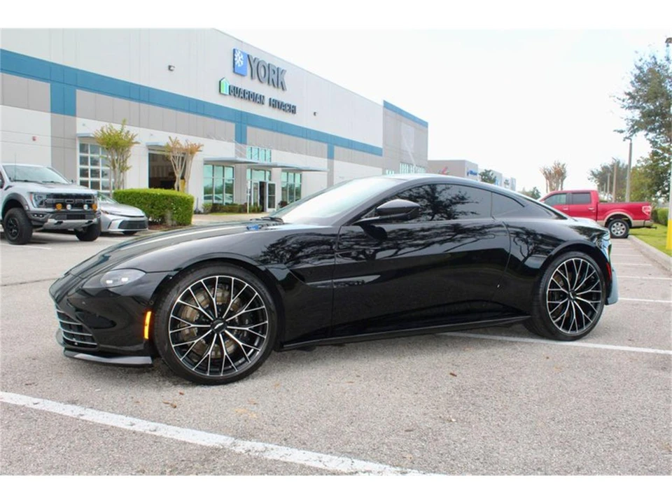 2023 Aston Martin V8 Vantage (2019+) - Image 8 of 31