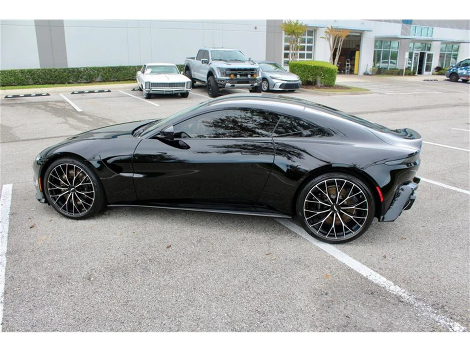 2023 Aston Martin V8 Vantage (2019+) - Image 24 of 31