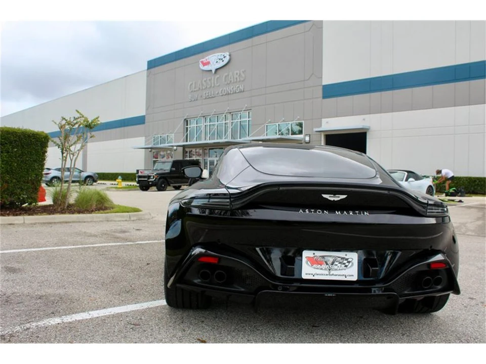2023 Aston Martin V8 Vantage (2019+) - Image 12 of 31