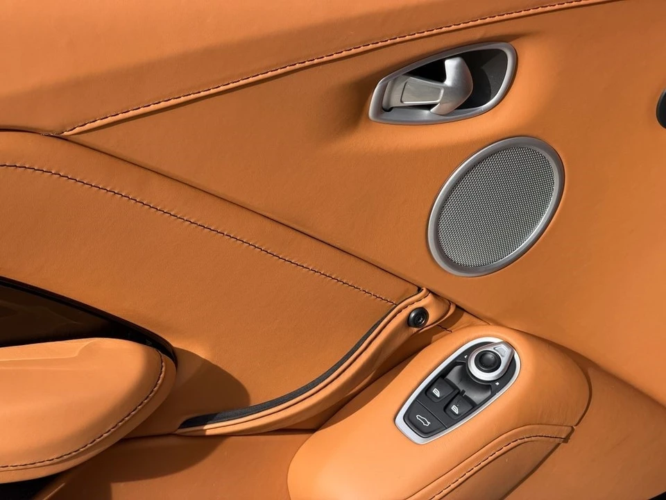 2023 Aston Martin V8 Vantage (2019+) - Image 20 of 21