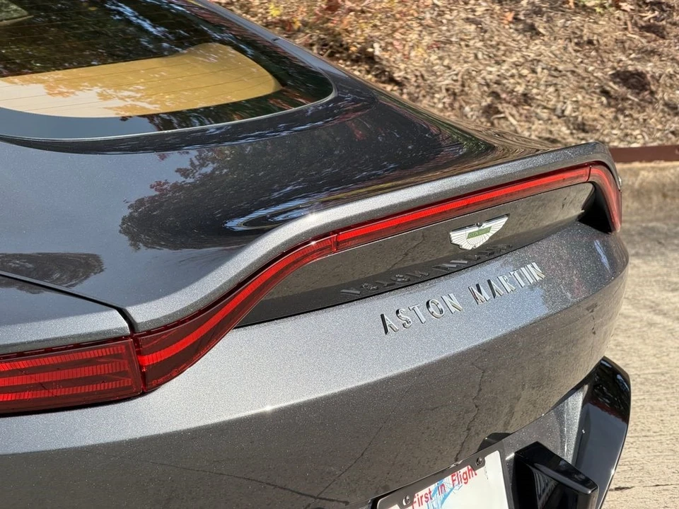2023 Aston Martin V8 Vantage (2019+) - Image 11 of 21
