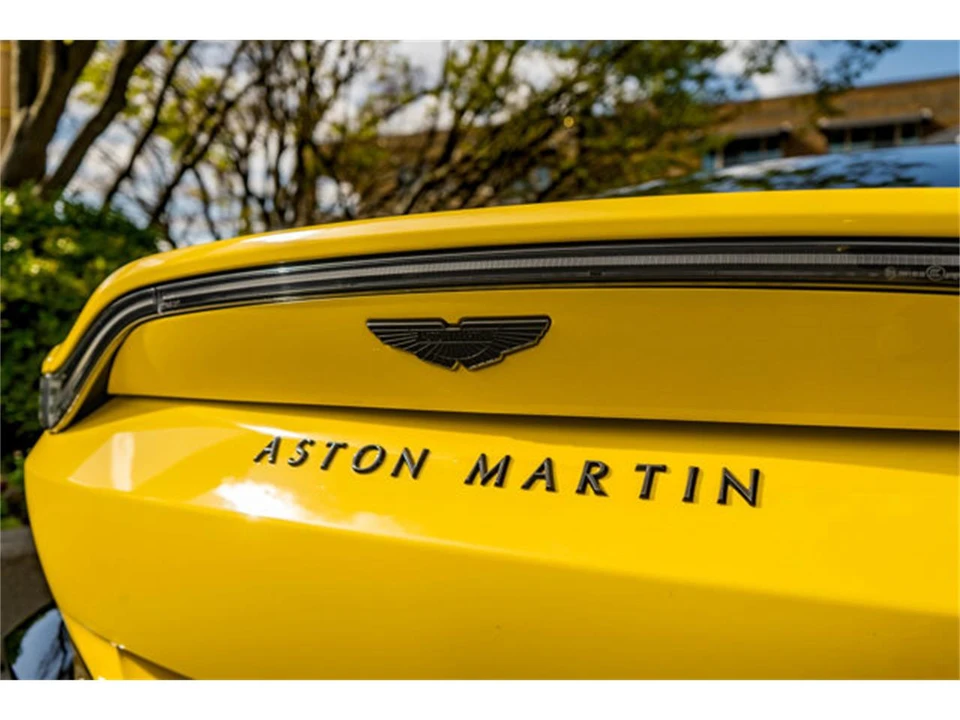 2023 Aston Martin V8 Vantage (2019+) - Image 8 of 12