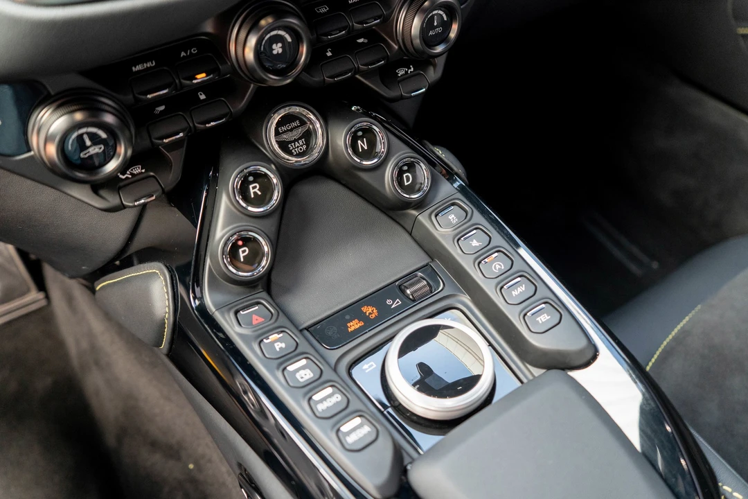 2023 Aston Martin V8 Vantage (2019+) - Image 20 of 31