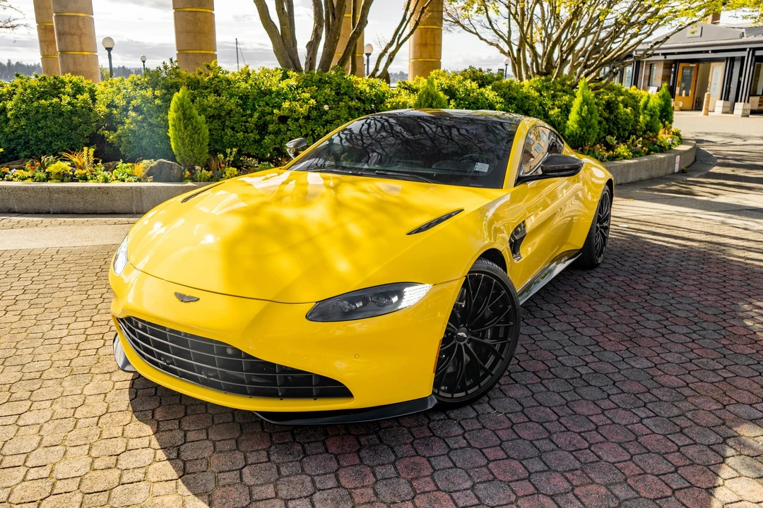 2023 Aston Martin V8 Vantage (2019+) - Image 30 of 31