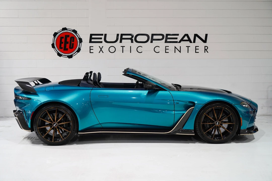 2023 Aston Martin Vantage - Image 6 of 31
