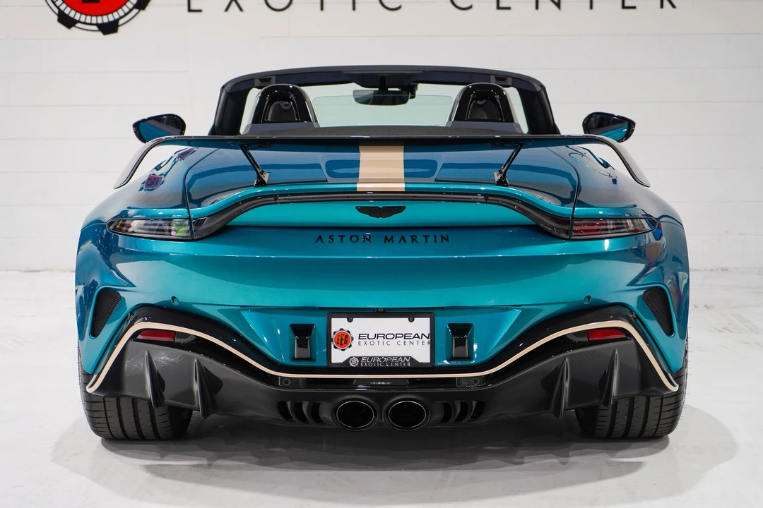 2023 Aston Martin Vantage - Image 3 of 31