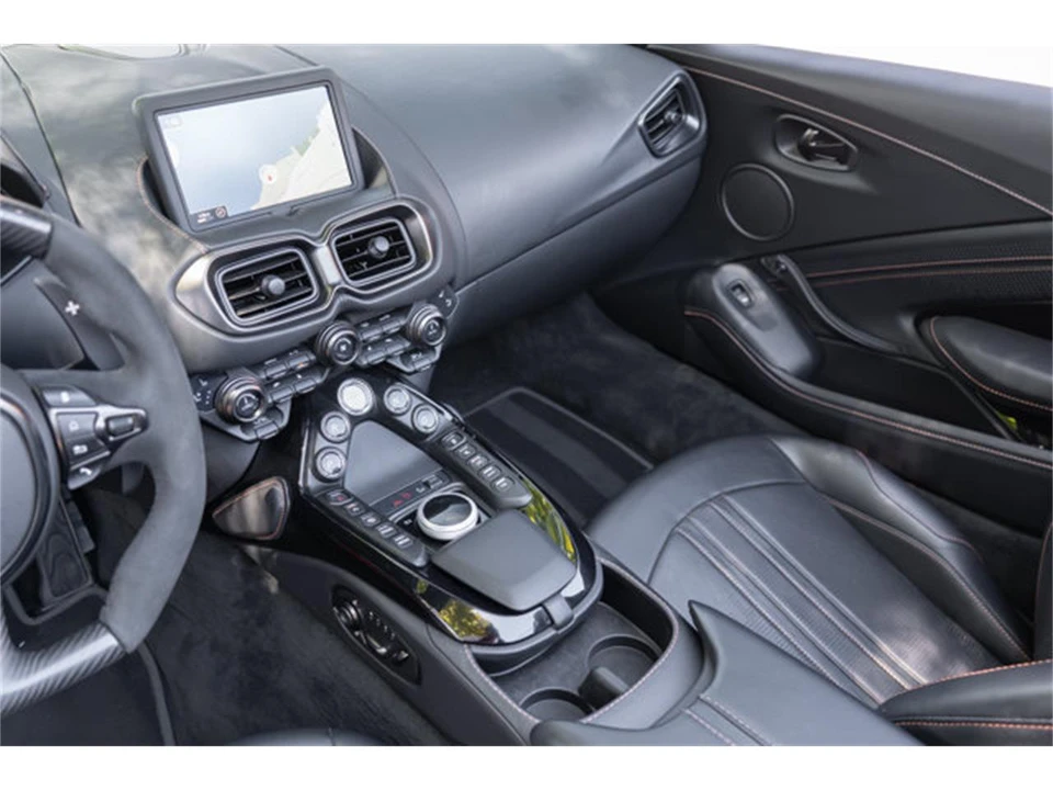 2023 Aston Martin V8 Vantage (2019+) - Image 11 of 12