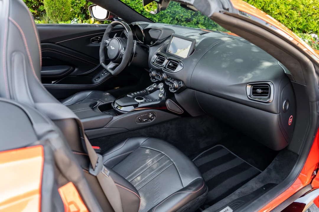 2023 Aston Martin V8 Vantage (2019+) - Image 24 of 31