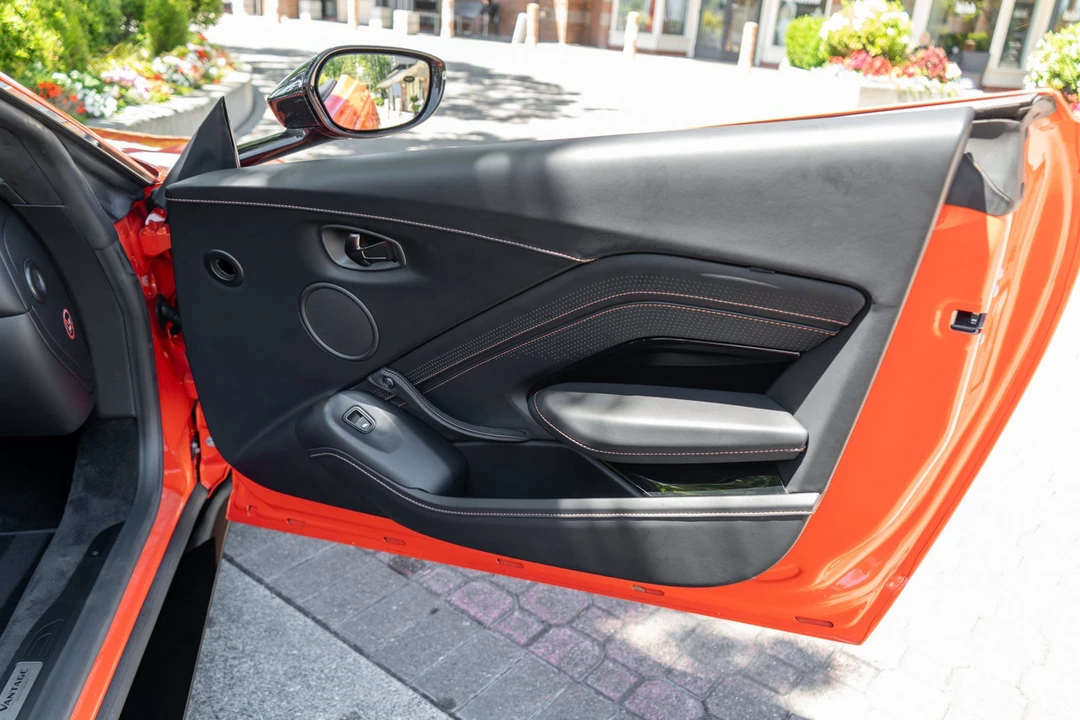 2023 Aston Martin V8 Vantage (2019+) - Image 25 of 31