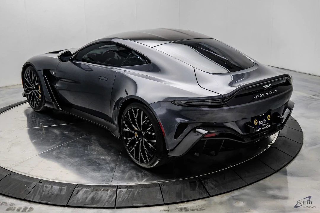 2023 Aston Martin V12 Vantage (2022+) - Image 14 of 31