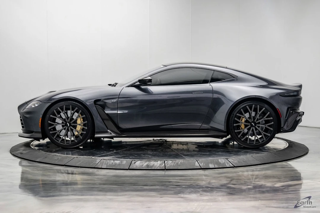 2023 Aston Martin V12 Vantage (2022+) - Image 8 of 31