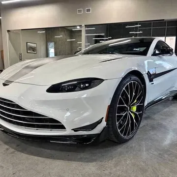 2023 Aston Martin Vantage V8 Coupe 2D