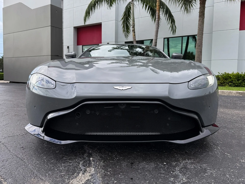 2023 Aston Martin V8 Vantage (2019+) - Image 9 of 21
