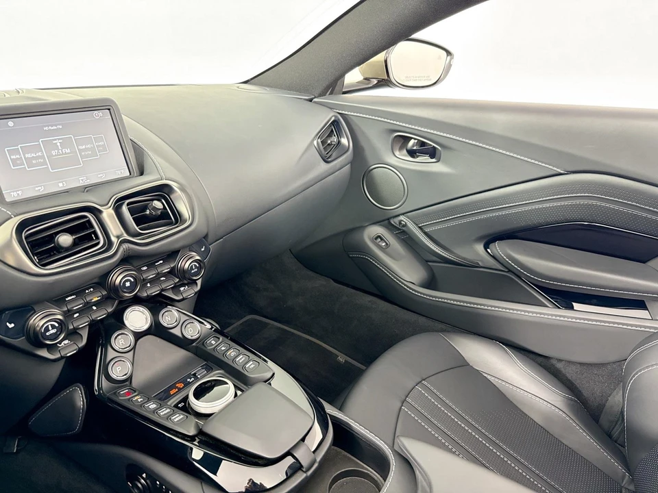 2023 Aston Martin V8 Vantage (2019+) - Image 23 of 31