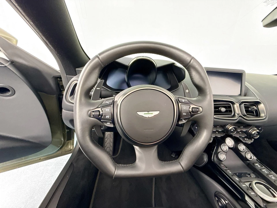 2023 Aston Martin V8 Vantage (2019+) - Image 12 of 31