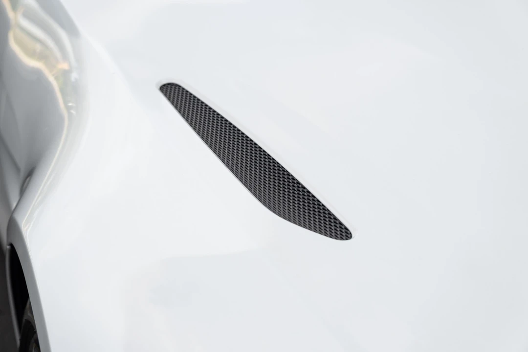 2023 Aston Martin V8 Vantage (2019+) - Image 13 of 31