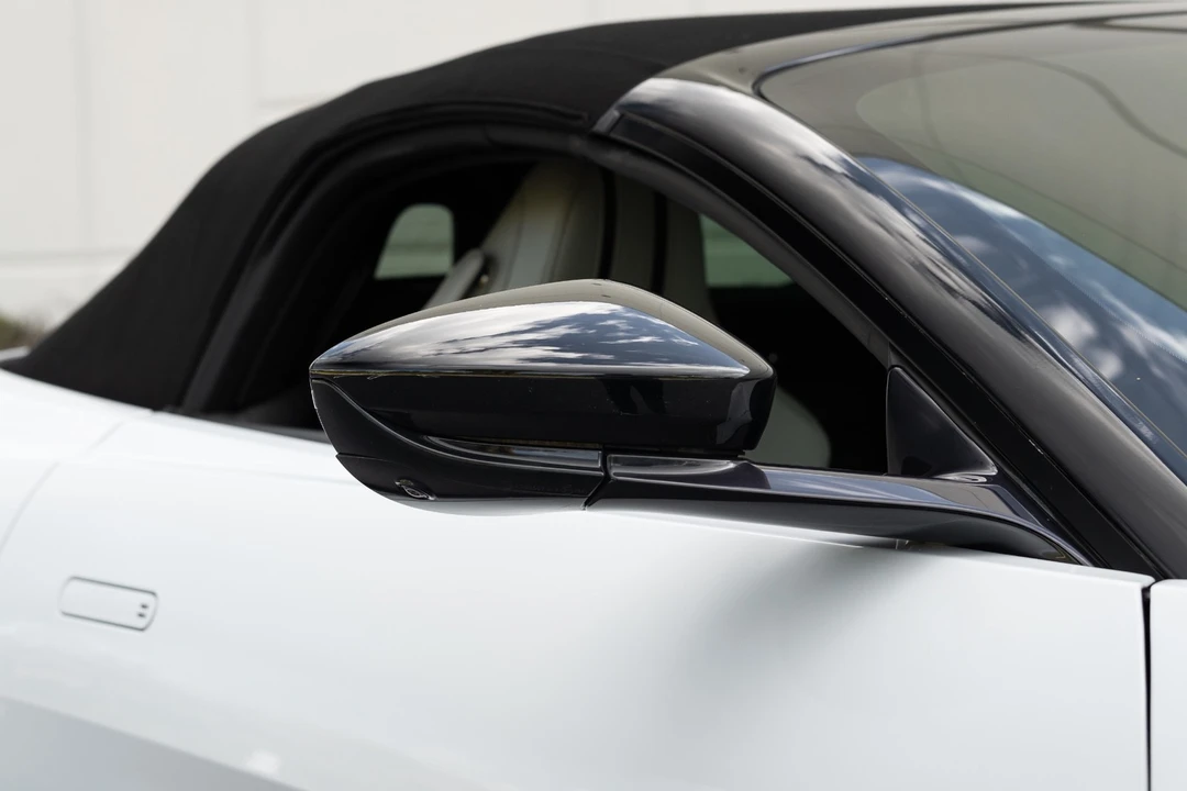 2023 Aston Martin V8 Vantage (2019+) - Image 10 of 31