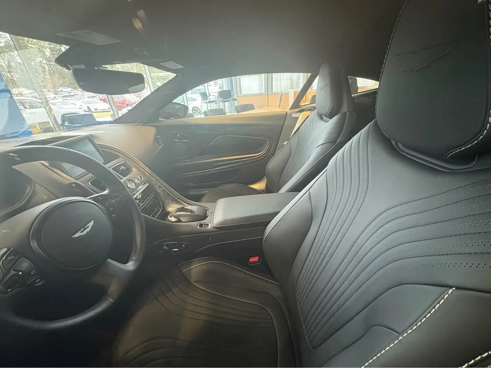 2023 Aston Martin DB11 V8 - Image 4 of 6