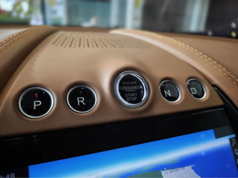 2023 Aston Martin DBX - Image 13 of 20
