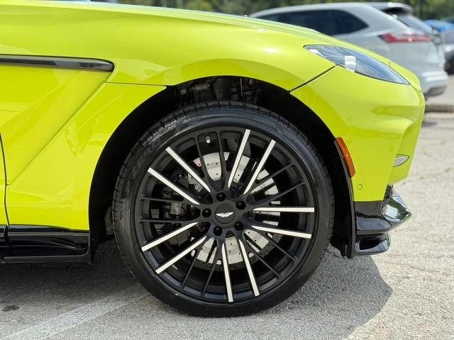 2023 Aston Martin DBX - Image 9 of 20