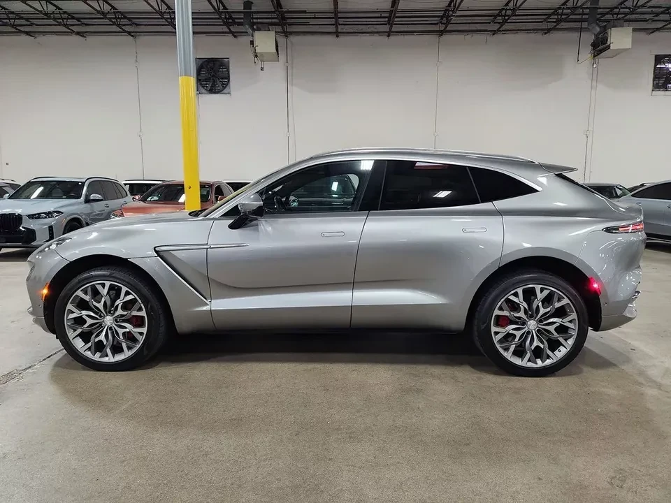 2023 Aston Martin DBX - Image 8 of 9
