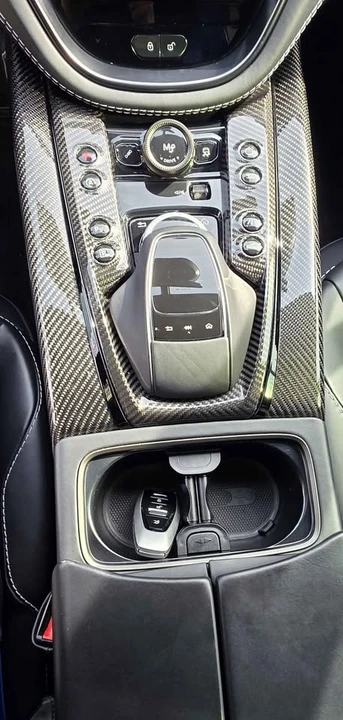 2023 Aston Martin DBX - Image 12 of 19