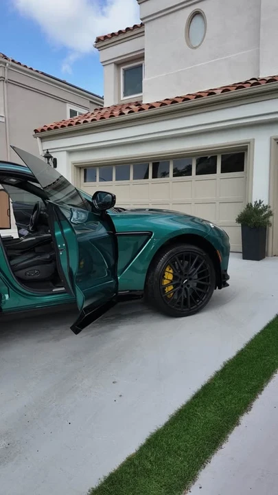 2023 Aston Martin DBX 707 - Image 5 of 11