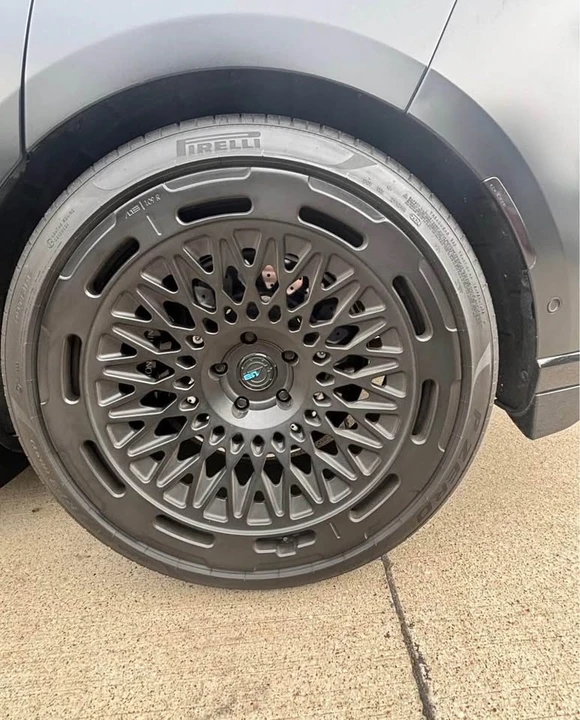 2023 Aston Martin DBX 707 - Image 7 of 9