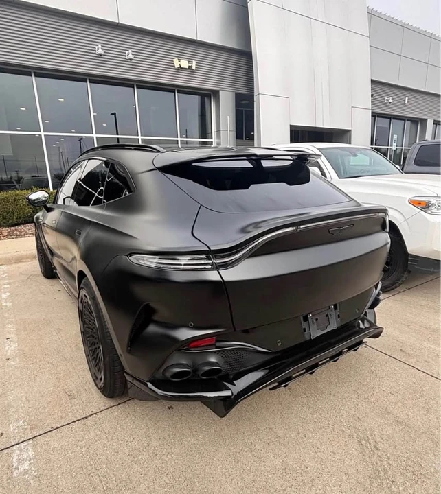 2023 Aston Martin DBX 707 - Image 5 of 9