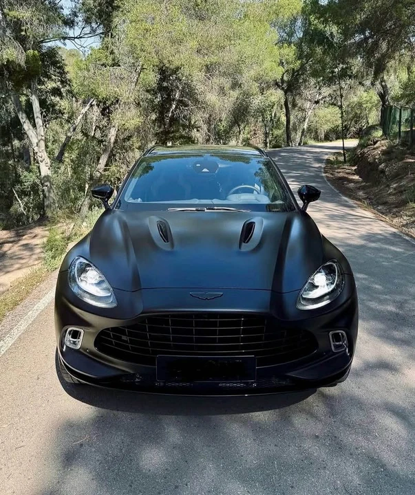 2023 Aston Martin DBX 707 - Image 2 of 20