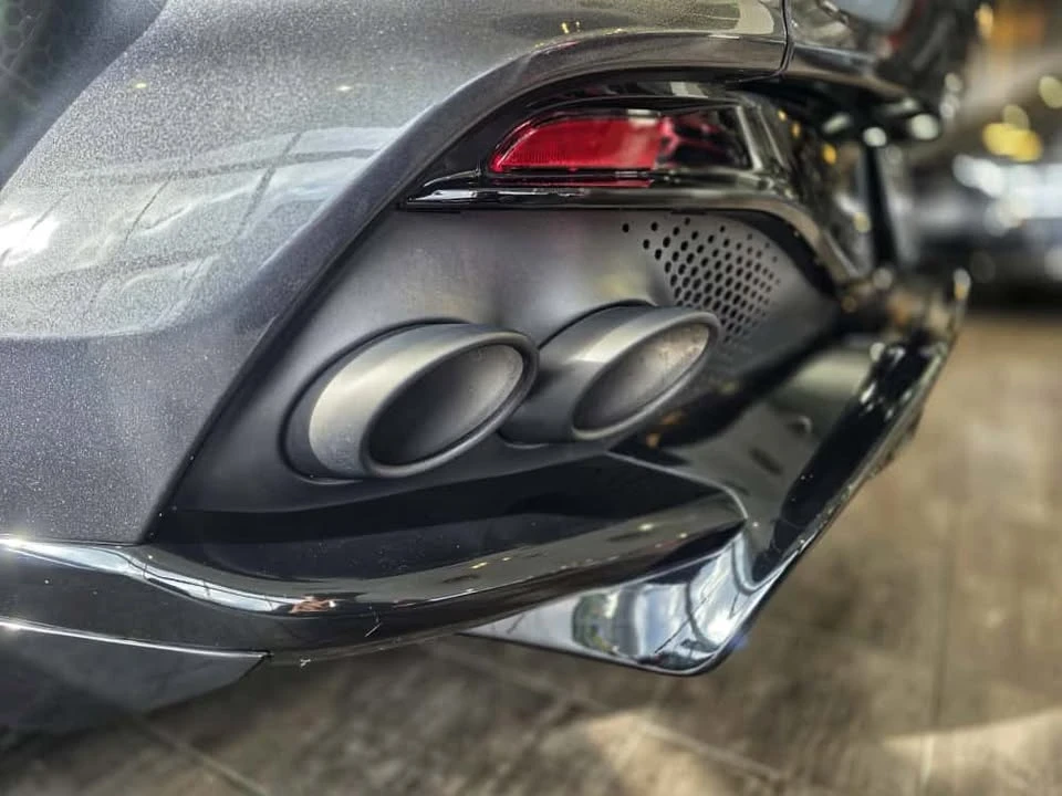 2023 Aston Martin DBX 707 - Image 12 of 13