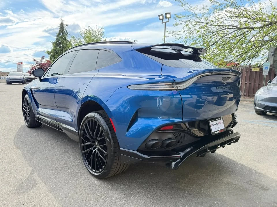 2023 Aston Martin DBX 707 - Image 7 of 10