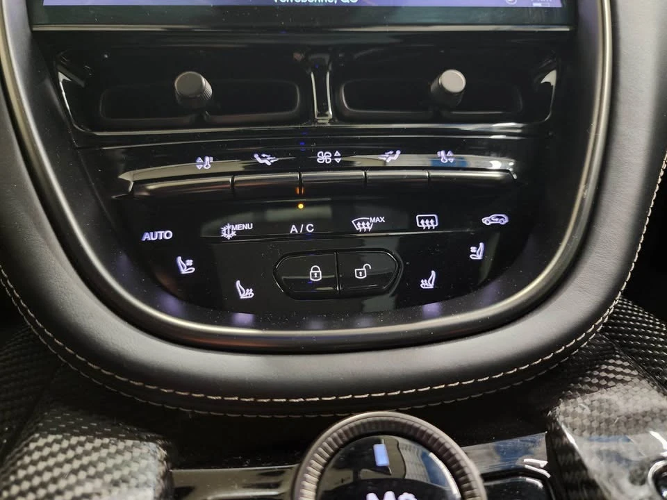 2023 Aston Martin DBX - Image 17 of 20