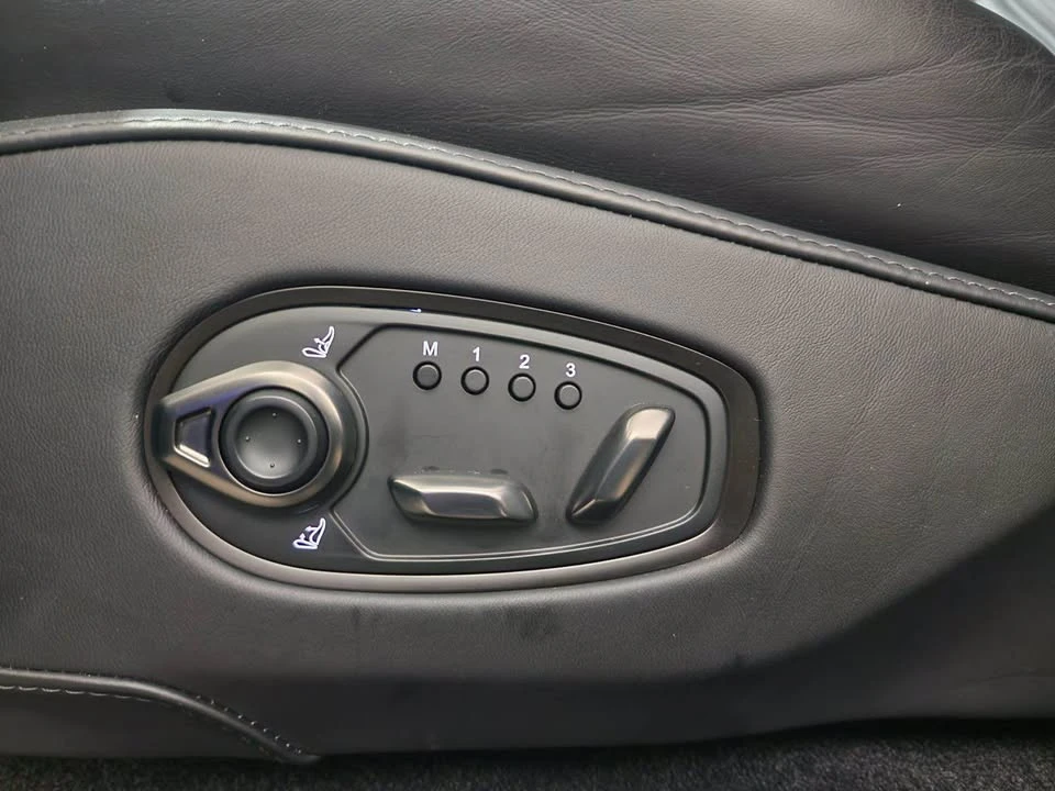 2023 Aston Martin DBX - Image 12 of 20
