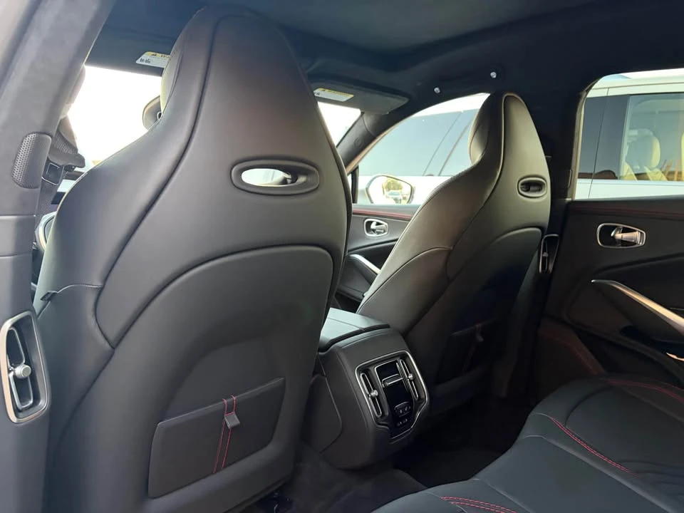 2023 Aston Martin DBX - Image 10 of 17