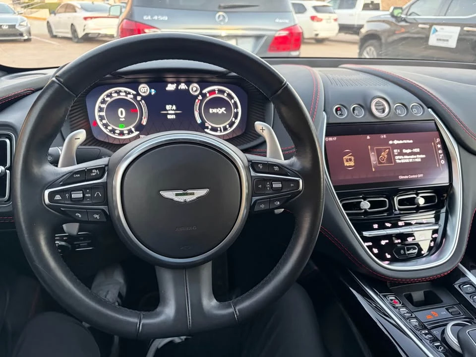 2023 Aston Martin DBX - Image 16 of 17